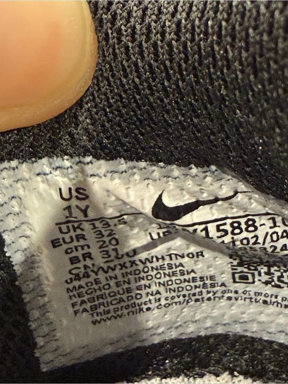 Nike Black and White Dunk Kids Low-Top Sneakers